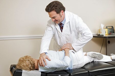 Chiropractor-patient-spine