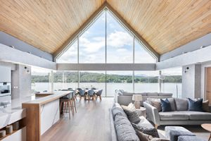 Smaller_images_400x2502
